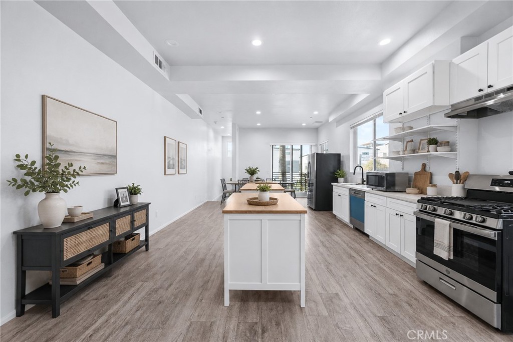 MLS #OC26161494 image #5
