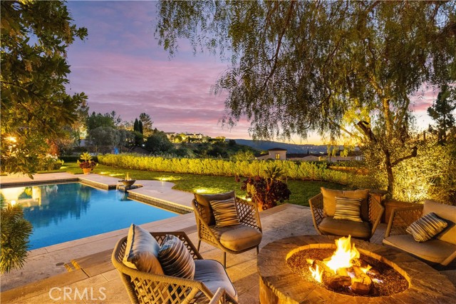 Detail Gallery Image 4 of 68 For 51 Echo, Irvine,  CA 92603 - 7 Beds | 8/5 Baths