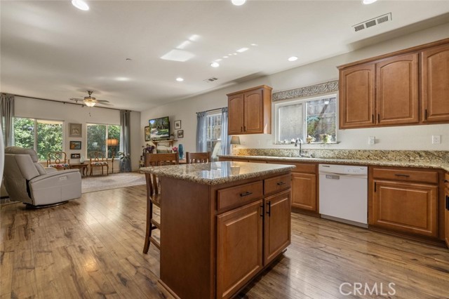 1708 Bandon Court, Oakdale CA: https://media.crmls.org/medias/1ab2dc92-ab81-447f-8533-58fa5889dda6.jpg