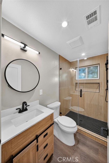 2529 Walnut photo 11
