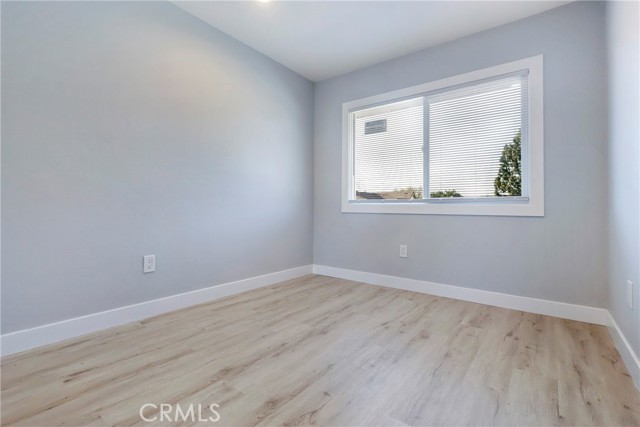 Detail Gallery Image 30 of 42 For 9652 Karmont, South Gate,  CA 90280 - 4 Beds | 2/1 Baths