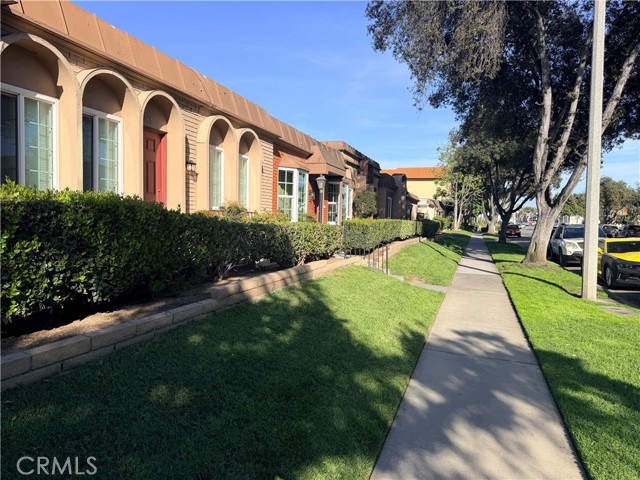 Detail Gallery Image 21 of 26 For 1765 W Glenoaks, Anaheim,  CA 92801 - 2 Beds | 1 Baths