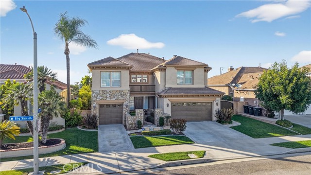 Detail Gallery Image 8 of 13 For 972 N Big Sky, Orange,  CA 92869 - 4 Beds | 4 Baths
