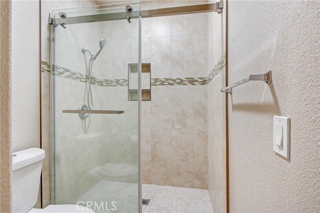 Detail Gallery Image 9 of 18 For 6907 Massy Harris, Corona,  CA 92880 - 4 Beds | 2/1 Baths
