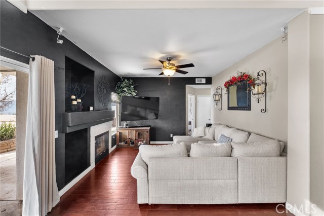 Detail Gallery Image 19 of 60 For 22873 Sheffield Ct, Wildomar,  CA 92595 - 4 Beds | 3 Baths