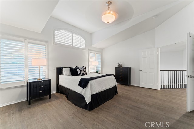 Detail Gallery Image 17 of 39 For 921 Camino Vera Cruz, Camarillo,  CA 93010 - 4 Beds | 3/1 Baths