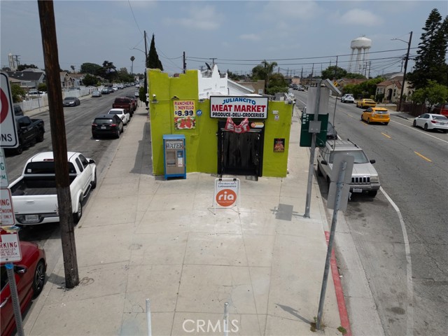 8506 Santa Fe Avenue, Huntington Park CA: https://media.crmls.org/medias/1ab62a27-6691-4296-b19f-c997c226086d.jpg