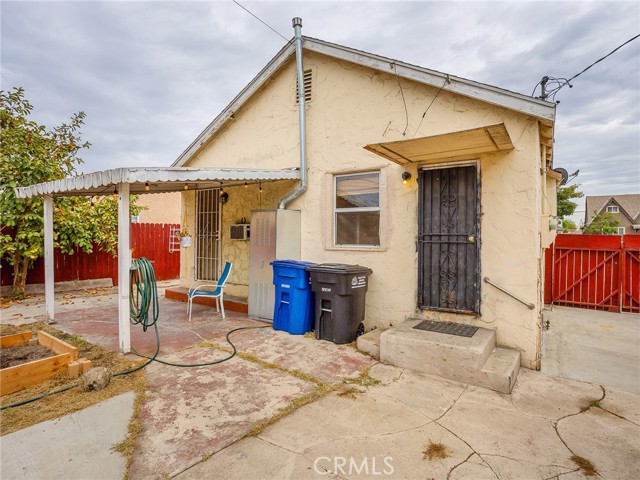 Detail Gallery Image 35 of 44 For 623 S Hillview Ave, Los Angeles,  CA 90022 - 2 Beds | 1 Baths