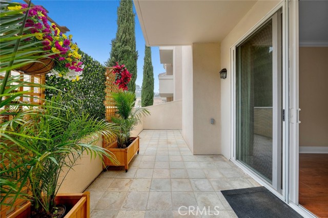 Detail Gallery Image 17 of 26 For 901 Deep Valley Dr #104,  Rolling Hills Estates,  CA 90274 - 2 Beds | 2 Baths