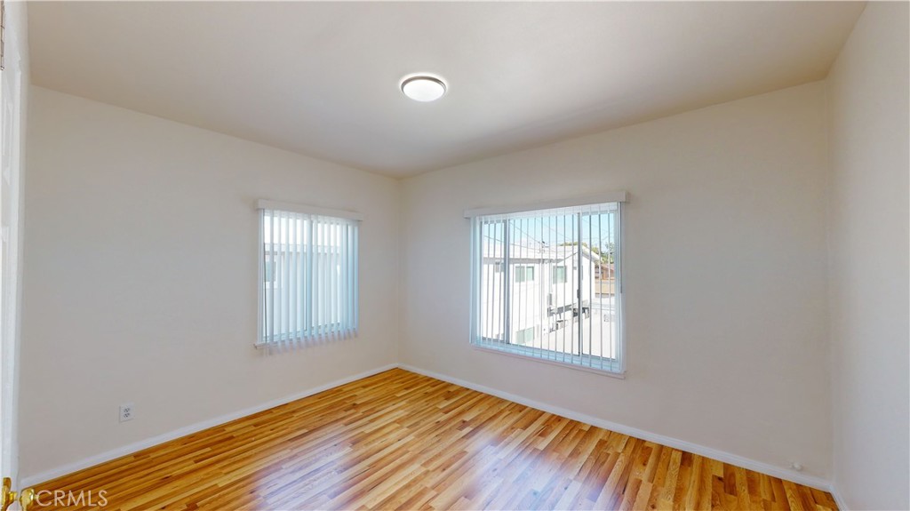 MLS #OC25243436 image #7