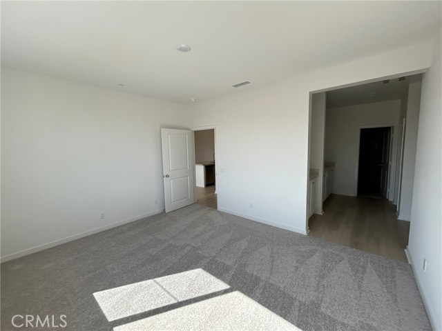 Detail Gallery Image 14 of 33 For 1000 Tangent Privado 302, Ontario,  CA 91764 - 3 Beds | 2 Baths