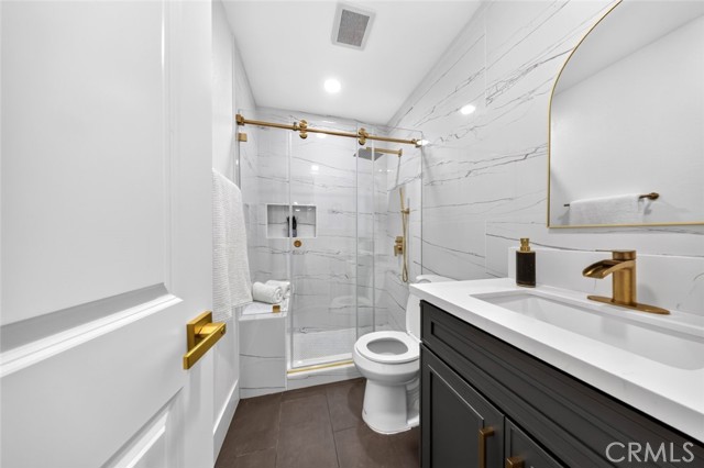 3 Bed Home for Sale in Sun Valley, California