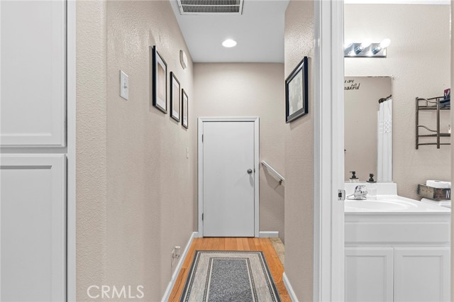 Detail Gallery Image 33 of 46 For 2637 Ceanothus Ave, Chico,  CA 95973 - 3 Beds | 2/1 Baths