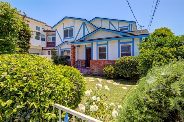 2014 Perry Avenue, Redondo Beach, California 90278, 4 Bedrooms Bedrooms, ,3 BathroomsBathrooms,Residential,For Sale,Perry,SB24095258