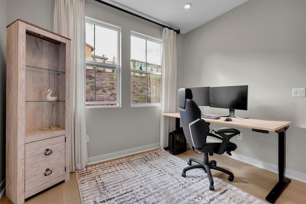 MLS #PW25261061 image #20