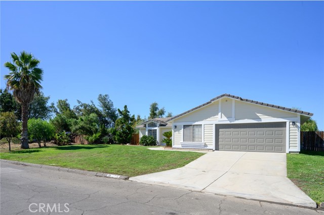 Image 3 for 151 Heron Ln, Riverside, CA 92507