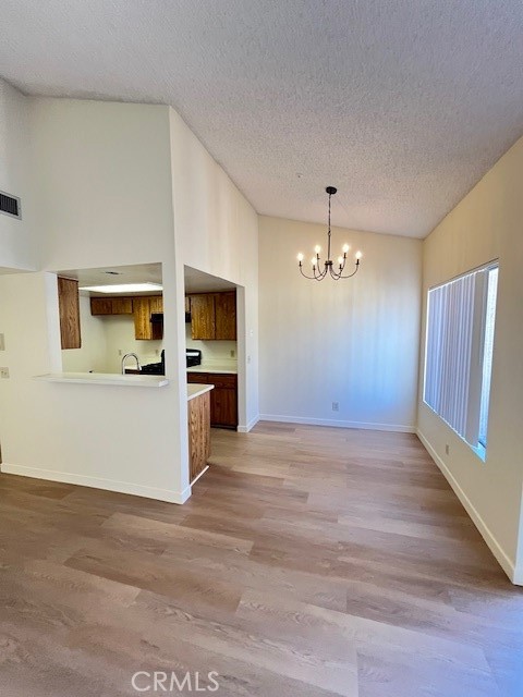 Detail Gallery Image 13 of 27 For 2230 Loara, Anaheim,  CA 92802 - 1 Beds | 1 Baths