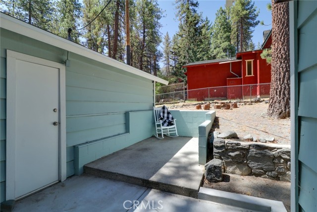 Detail Gallery Image 13 of 20 For 1685 Virginia St, Wrightwood,  CA 92397 - 2 Beds | 1 Baths