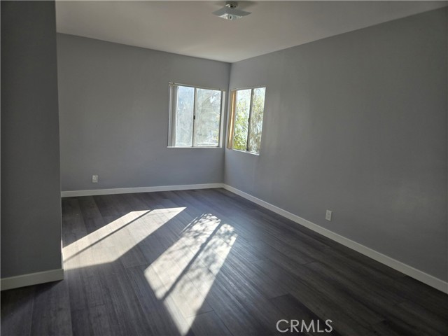 Detail Gallery Image 5 of 9 For 1127 S Clark, Los Angeles,  CA 90035 - 1 Beds | 1 Baths