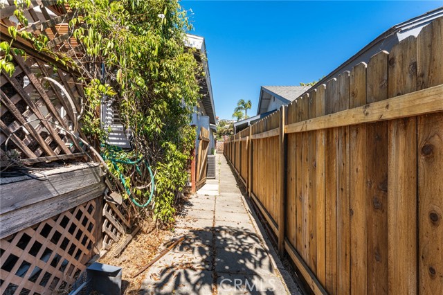 Detail Gallery Image 26 of 28 For 34555 Camino El Molino, Dana Point,  CA 92624 - 3 Beds | 2 Baths