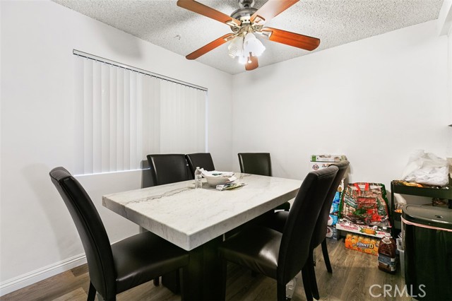 121 E Live Oak Street, San Gabriel CA: https://media.crmls.org/medias/1abb5a98-f95e-4f11-91dd-870e11aae7a6.jpg
