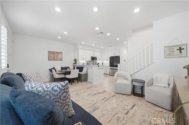 Detail Gallery Image 7 of 49 For 32340 Brunello Way, Temecula,  CA 92591 - 3 Beds | 2/1 Baths