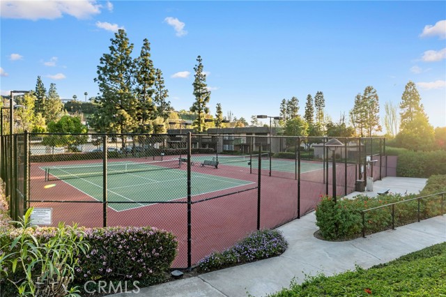 Detail Gallery Image 22 of 28 For 694 Rosewood Ln, San Dimas,  CA 91773 - 3 Beds | 2/1 Baths