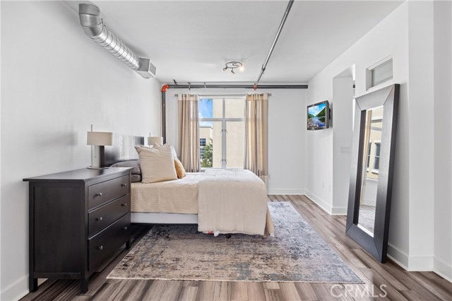 919 E Santa Ana Boulevard, Santa Ana CA: https://media.crmls.org/medias/1abcff53-107d-44b7-8ca4-c175a1153019.jpg