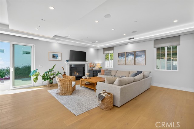 2216 Bataan Road, Redondo Beach CA: https://media.crmls.org/medias/1abd1322-ca35-4808-9ef9-85a4655382db.jpg