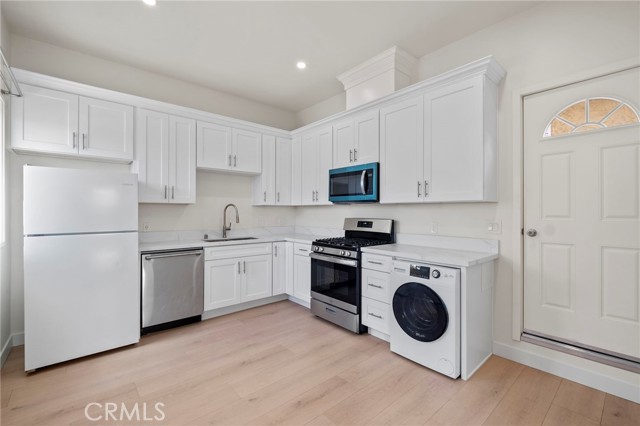 Detail Gallery Image 4 of 13 For 3257 W 134th St a,  Hawthorne,  CA 90250 - 1 Beds | 1 Baths