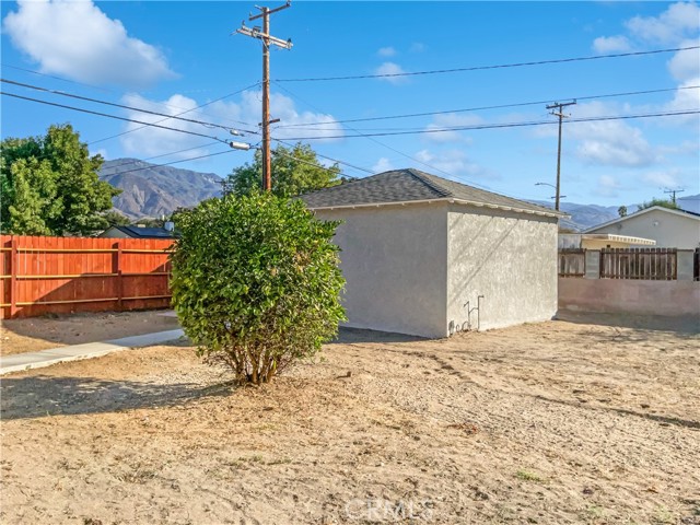 Detail Gallery Image 30 of 32 For 3595 N Mountain View Ave, San Bernardino,  CA 92405 - 2 Beds | 1 Baths