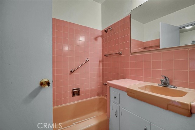 Detail Gallery Image 16 of 24 For 3042 E 3rd St #3,  Long Beach,  CA 90814 - 1 Beds | 1 Baths