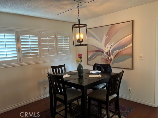 Detail Gallery Image 8 of 28 For 919 N Minter, Santa Ana,  CA 92701 - 2 Beds | 2 Baths