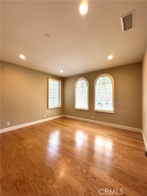 53 Triana, Irvine CA: https://media.crmls.org/medias/1abfda60-4c97-4eb8-92af-86c49b27bd1e.jpg