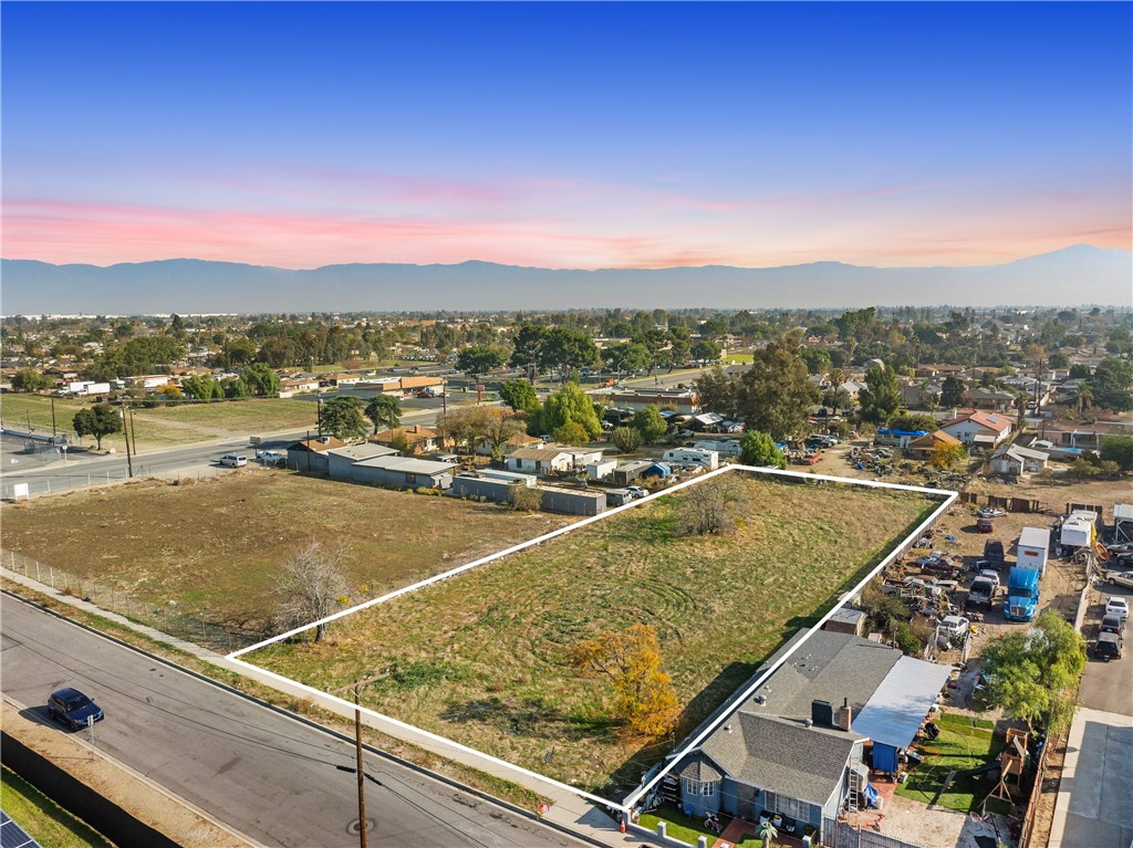 Detail Gallery Image 5 of 26 For 8553 Criss Ave, Fontana,  CA 92335 - – Beds | – Baths