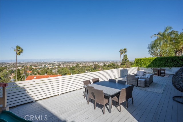 Detail Gallery Image 28 of 42 For 2067 Glentree, Lomita,  CA 90717 - 4 Beds | 4 Baths