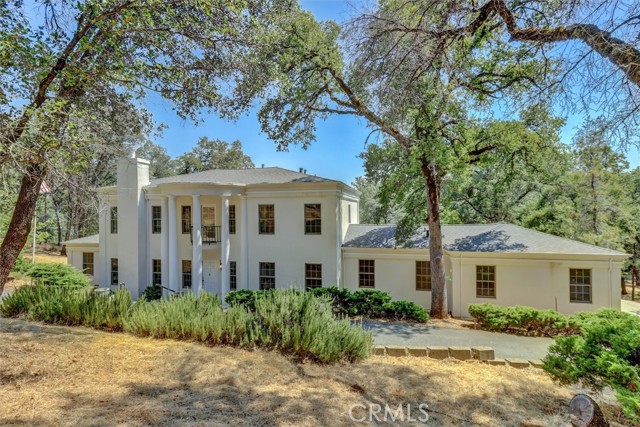 Detail Gallery Image 2 of 21 For 19555 Black Oak Ln, Grass Valley,  CA 95949 - 4 Beds | 4/2 Baths
