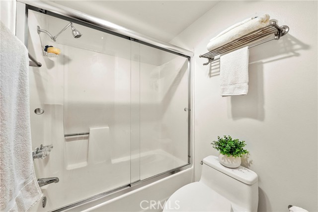 Detail Gallery Image 20 of 29 For 20937 Judah Ln, Newhall,  CA 91321 - 3 Beds | 2/1 Baths