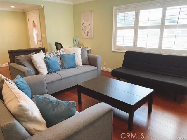 Detail Gallery Image 2 of 10 For 10038 Daines Dr, Temple City,  CA 91780 - 3 Beds | 2 Baths