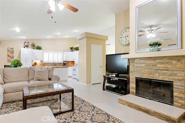 Detail Gallery Image 16 of 40 For 23000 Giant Fir Pl, Canyon Lake,  CA 92587 - 3 Beds | 2 Baths
