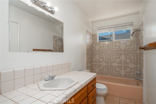 Detail Gallery Image 12 of 20 For 2216 9th St, Wasco,  CA 93280 - 4 Beds | 2 Baths