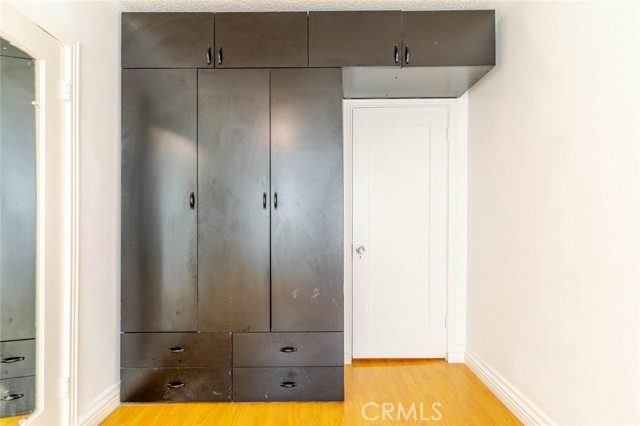 Detail Gallery Image 21 of 32 For 1716 3/4 Winona Bld, Los Angeles,  CA 90027 - 2 Beds | 2 Baths