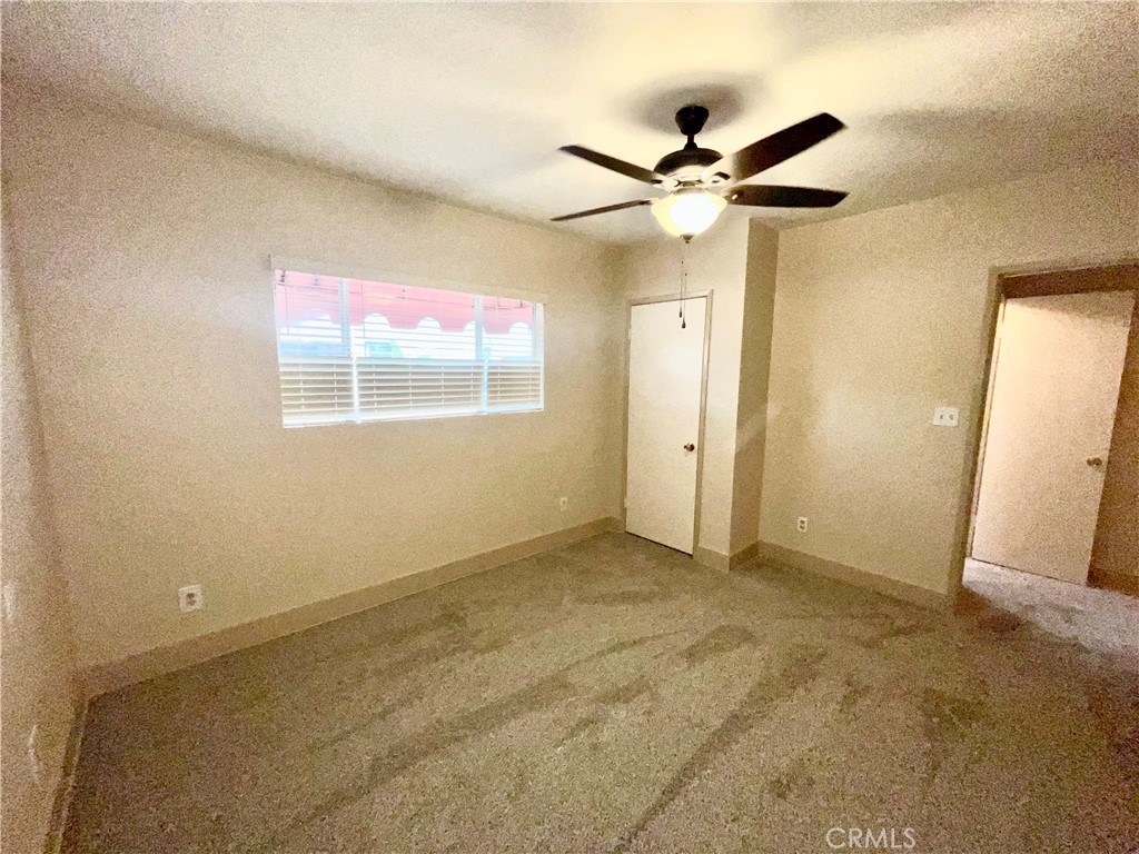 https://media.crmls.org/medias/1ac3ff3a-f995-4fa3-87a6-1e1a2226b0ad.jpg?preset=X-Large
