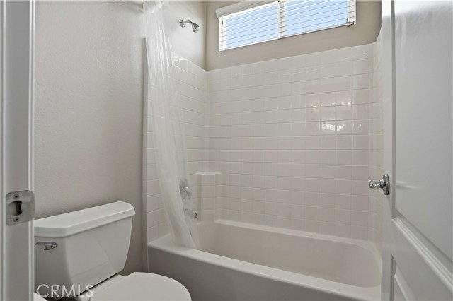 Image 49 of 63 For 24089 Golden Mist