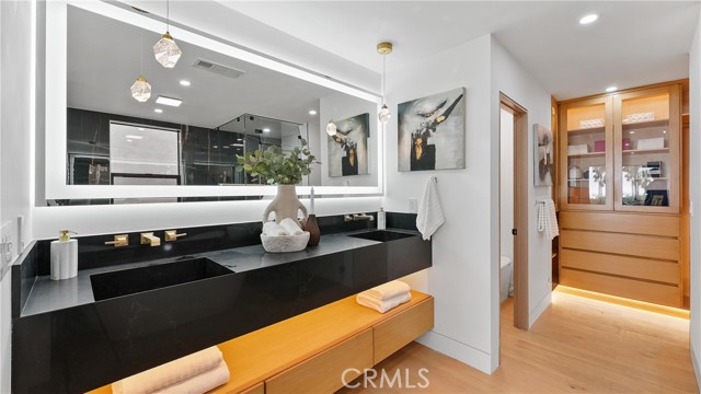 Detail Gallery Image 31 of 55 For 1095 Miramar, Laguna Beach,  CA 92651 - 3 Beds | 2 Baths