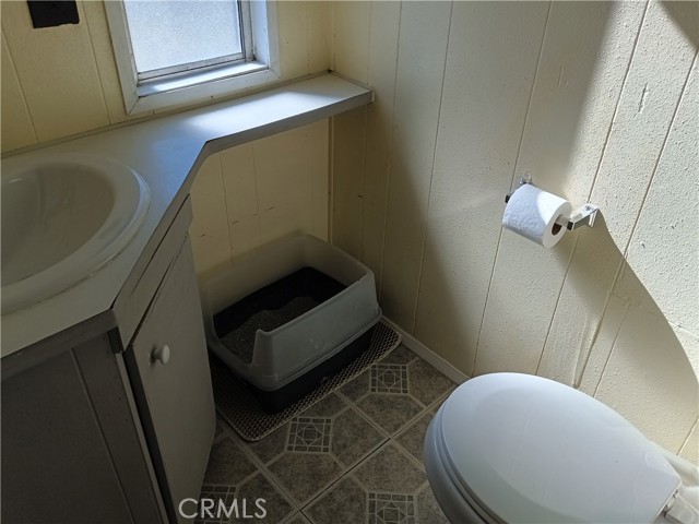 Detail Gallery Image 10 of 17 For 2100 Soapmine Rd #44,  Barstow,  CA 92311 - 2 Beds | 1/1 Baths