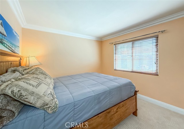 17547 Rushing Drive, Granada Hills CA: https://media.crmls.org/medias/1ac48cc4-31c6-4ecc-9a34-25c3a37a63a8.jpg