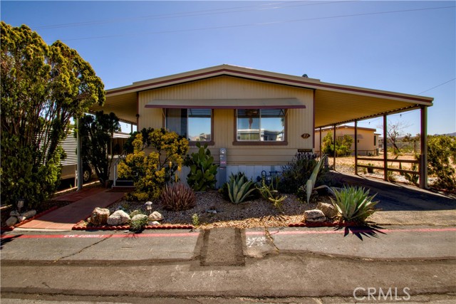 Detail Gallery Image 1 of 26 For 7425 Church Street #97,  Yucca Valley,  CA 92284 - 2 Beds | 2 Baths