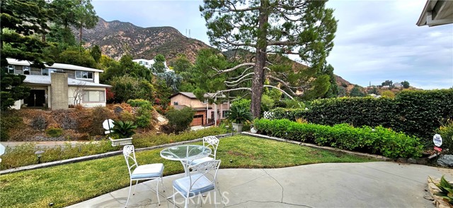 Detail Gallery Image 36 of 40 For 3353 Rubio Crest Dr, Altadena,  CA 91001 - 4 Beds | 2/1 Baths