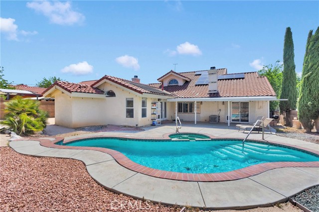 42430 62nd W Street, Lancaster CA: https://media.crmls.org/medias/1ac625f6-362a-48ae-b75d-2f208b789a41.jpg
